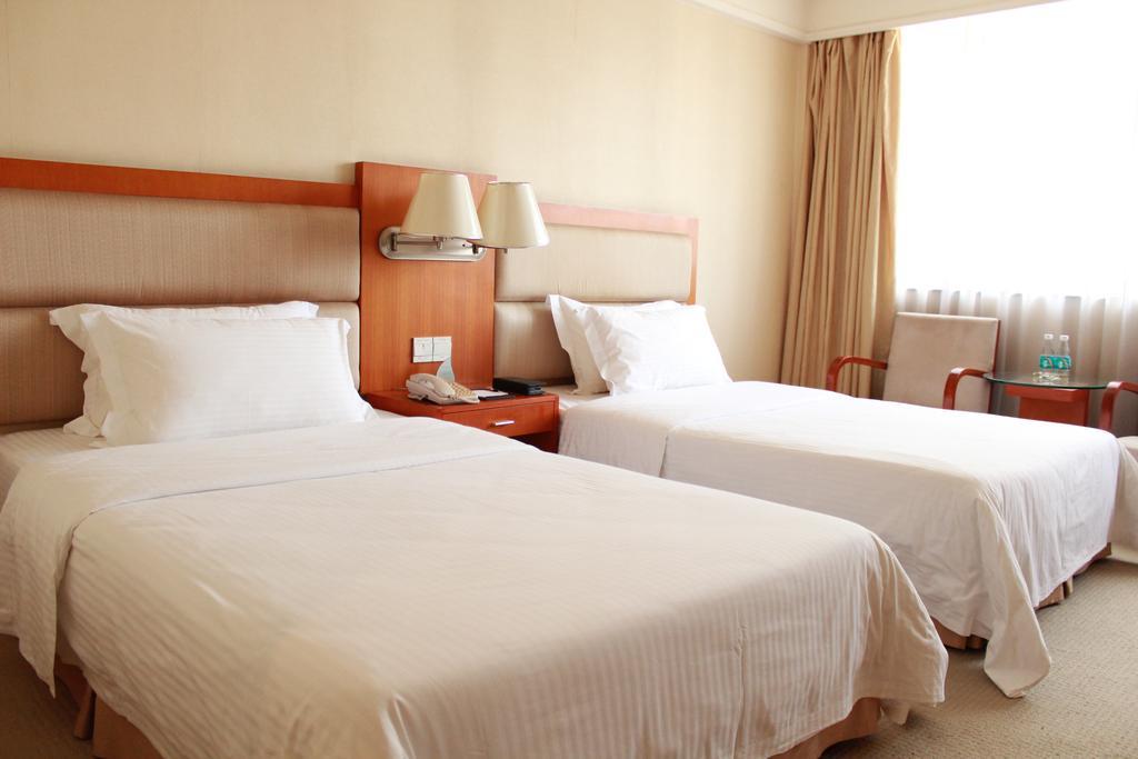 Fuzon Hotel Shenzhen Zimmer foto
